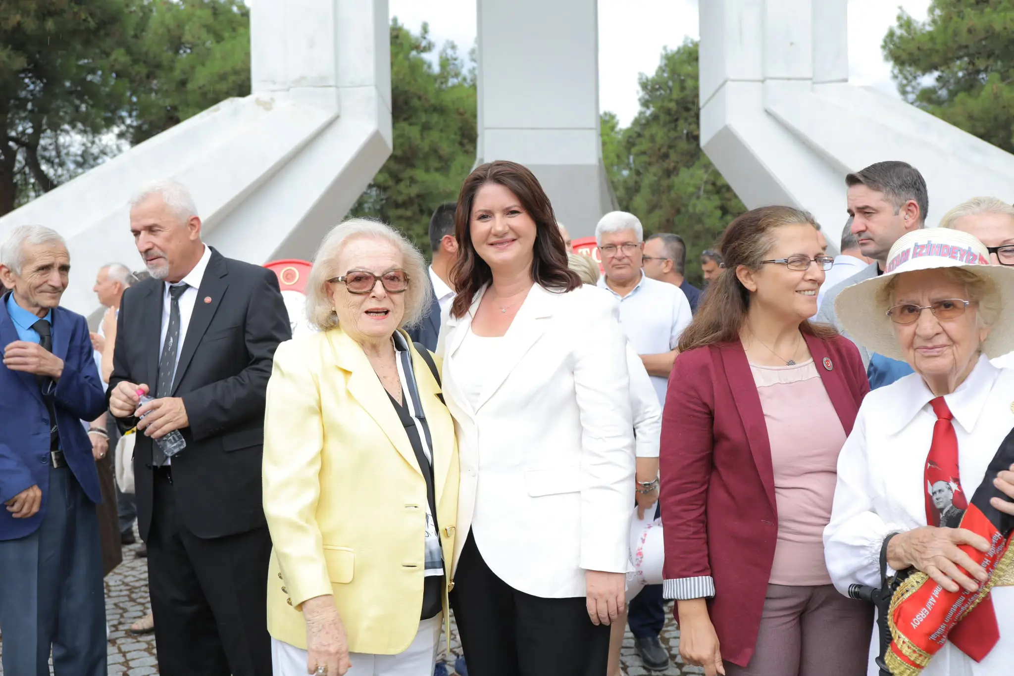 BAŞKAN GENCAN: " BİZİM YÖNÜMÜZ; GAZİ MUSTAFA KEMAL ATATÜRK'ÜN GÖSTERDİĞİ ÇAĞDAŞLIK HEDEFİDİR " galeri görseli